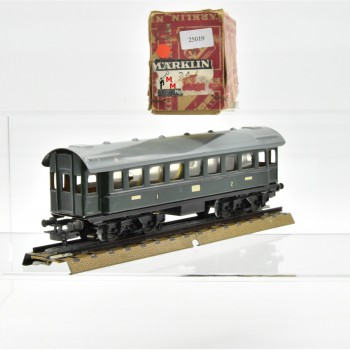 Märklin 341K.8 D-Zug-Wagen, beleuchtet, (25019)