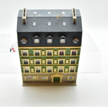 Vollmer 43780.1 Häuserzeile "Häuserblock", ein Haus, fertig gebaut, (99290)