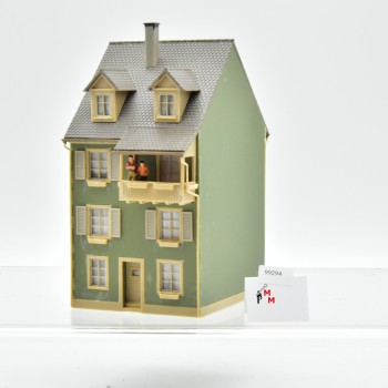 Faller 130414.1 Set "2 Stadthäuser", daraus ein Haus,, fertig gebaut, (99294)