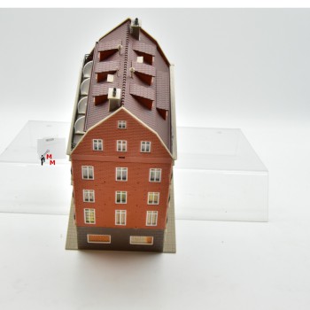 Vollmer 43780.3 Häuserzeile "Häuserblock", ein Haus, fertig gebaut, (99329)