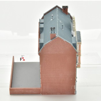 Faller 130915.4 Häuserzeile "Goethestrasse", Haus Nr. 4, fertig gebaut, (99333)