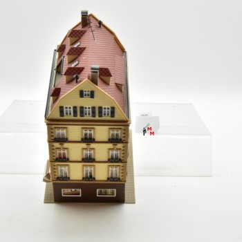 Vollmer 43780.2 Häuserzeile "Häuserblock", ein Haus, fertig gebaut, (99399)