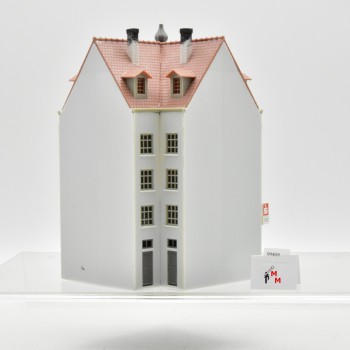 Faller 130703.2 Stadthäuser Beethovenstraße, (ein Haus),  fertig gebaut, (99409)