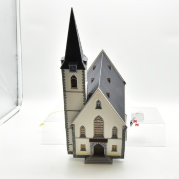 Faller 130490 Stadtkirche mit Spitzturmhaube, mit Beleuchtung, fertig gebaut, (99411)