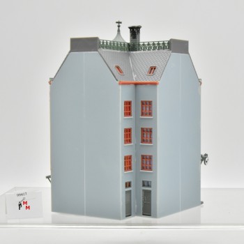Faller 130703.1 Stadthäuser Beethovenstraße, (ein Haus),  fertig gebaut, (99417)