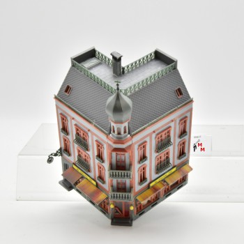 Faller 130703.1 Stadthäuser Beethovenstraße, (ein Haus),  fertig gebaut, (99417)
