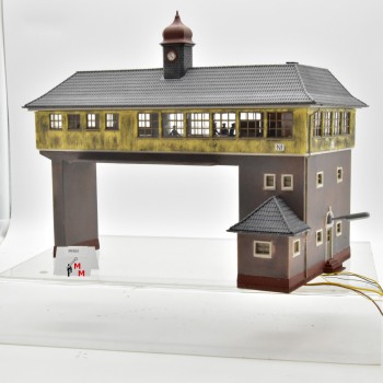 Faller 120111 Reiestellwerk "Neustadt", beleuchtet, fertig gebaut, (99505)