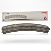 Märklin 24330 Gebogenes Gleis R2, 30°, 6er Pack. Märklin 24330 Gebogenes Gleis R2, 30°, 6er Pack.