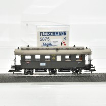 Fleischmann 5875K 3-achsigen Personenwagen, 4.Kl. der DRG, (70179)