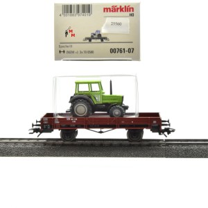Märklin 00761-07 Niederbordwagen mit Traktor, (25560)