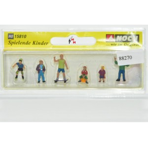 Noch 15810 Spielende Kinder, (88270)