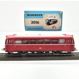 Märklin 3016.4 Triebwagen -Schienenbus, DB, (30300)