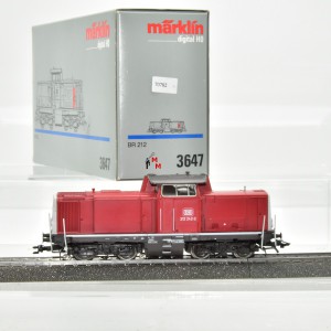 Märklin 3647.1 Diesellok BR 212 DB, (70782)