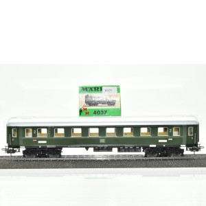 Märklin 4037.1 D-Zug-Wagen der DB, 2.Kl., (30177)