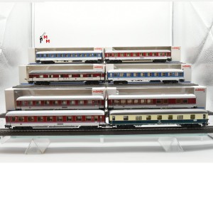 Märklin 4044.999 Wagengarnitur "InterCity-Wagen", beleuchtet, Funktionsdecoder, (23086)