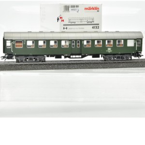 Märklin 4132.2 Umbauwagen, Mitteleinstieg, 2.Kl., DB, (99023)