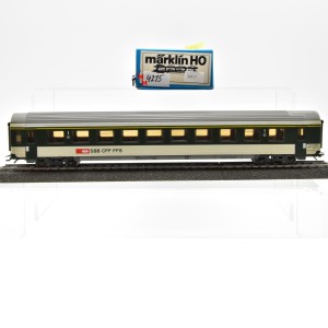 Märklin 4215 D-Zug-Wagen, 1.Kl. der SBB, (30517)