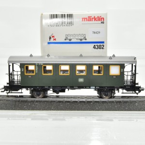 Märklin 4302 Plattformwagen 2.Kl., beleuchtet, (78429)