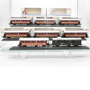 Märklin 4316.777 Wagengarnitur "Jägermeister", beleuchtet, Funktionsdecoder, (22852)