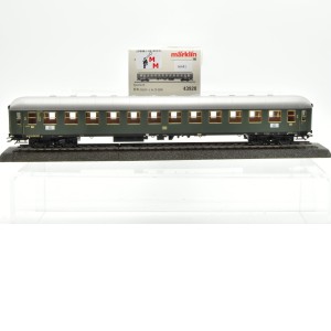 Märklin 43920 D-Zug-Wagen 2.Klasse DB, (66681)