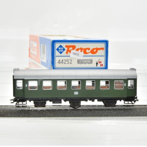 Roco 44252 3-achsiger Umbauwagen der DB, Wechselstrom, (70072)