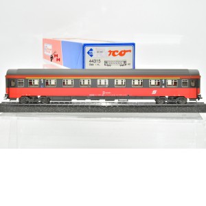 Roco 44315 Schnellzugwagen 1.Kl. der ÖBB, Wechselstrom, (66166)