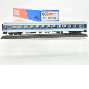 Roco 45051 InterRegio-Wagen 2.Kl. der DB AG, Wechselstrom, (70141)