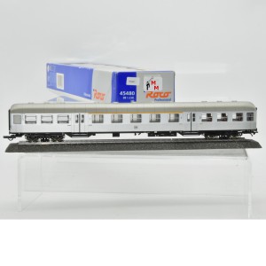 Roco 45480 Nahverkehrswagen "Silberling", 1./2.Kl. der DB, (70087)