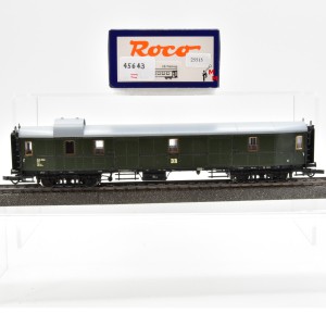 Roco 45643 Hecht-Gepäckwagen der DR, (25515)