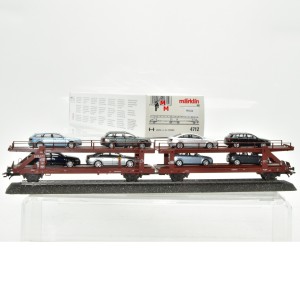Märklin 4712 Doppel-Autotransportwagen beladen mit 8 Audi Modellen, (99104)