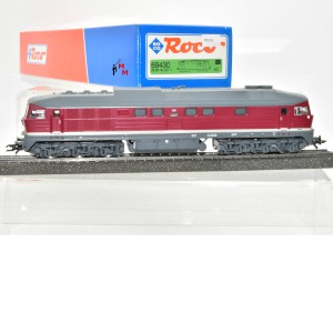 Roco 69430 Diesellok BR 142 der DR, Wechselstrom, digital, (70228)