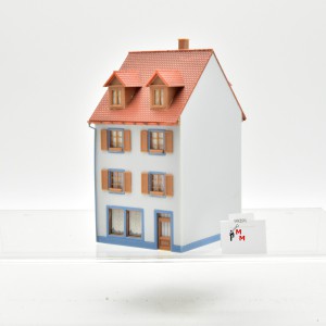 Faller 130414.3 Set "2 Stadthäuser", daraus ein Haus,, fertig gebaut, (99291)