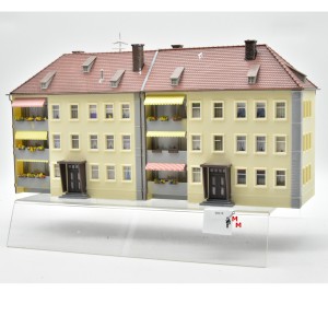 Faller 130442 "Wohnblock", fertig gebaut, (99314)
