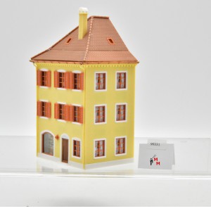 Faller 130414.4 Set "2 Stadthäuser", daraus ein Haus,, fertig gebaut, (99331)