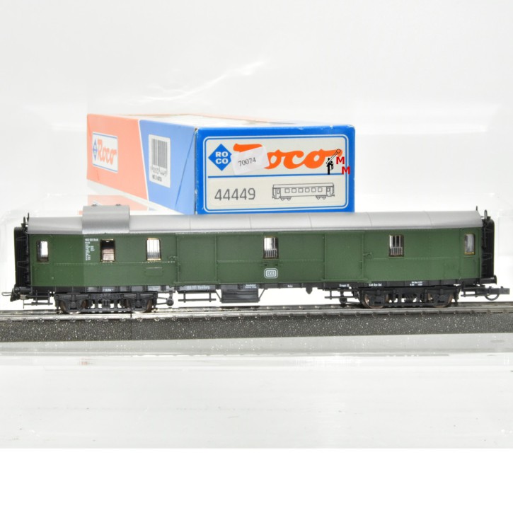 Roco 44449 "Hecht" Schnellzug-Gepäckwagen der DB, mit Wechselstromachsen, (70074)