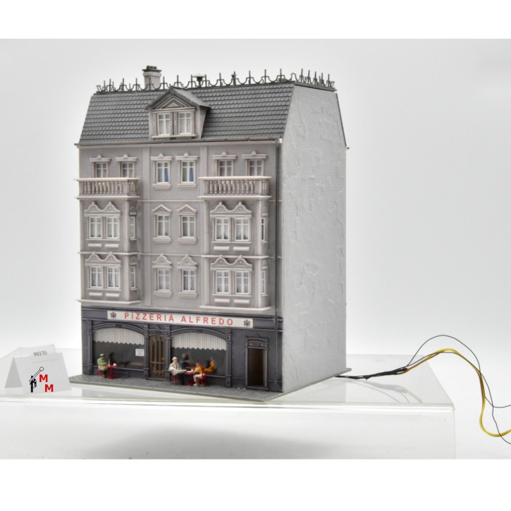 Faller 130446 Stadthaus "Pizzeria Alfredo", beleuchtet, fertig gebaut, (99370)